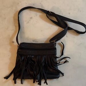 Stylish Black Leather Crossbody Bag with Fringe